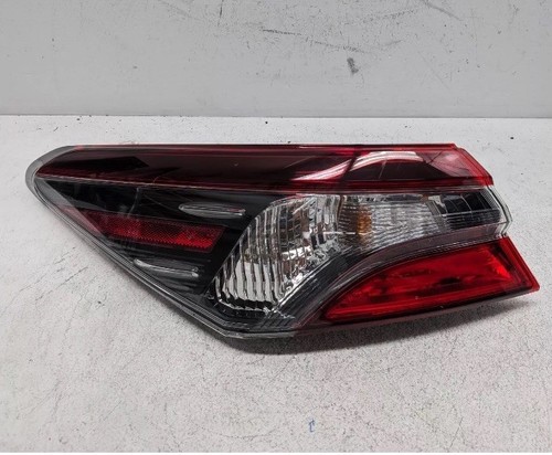 OEM | 2018 - 2023 Toyota Camry LED Outer Tail Light (Left/Driver)