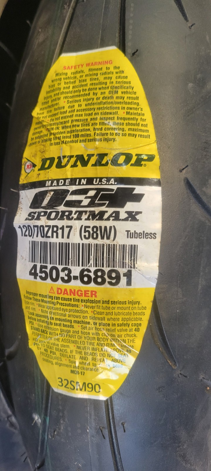 Dunlop Q3+ Front 120 70 17 ZR 120/70ZR17 Motorcycle Street T