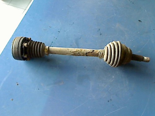 Antriebswelle Links Vorne AEV VW Polo 45 33 KW 45 PS 77800 Km