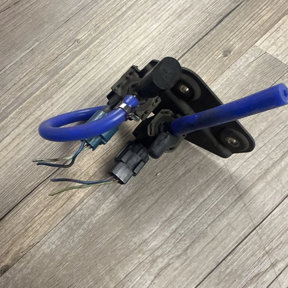 92-98 Suzuki Sidekick Tracker EGR FPR Vacuum Solenoid Purge Valve VSV K5T48076 - Image 2 of 4