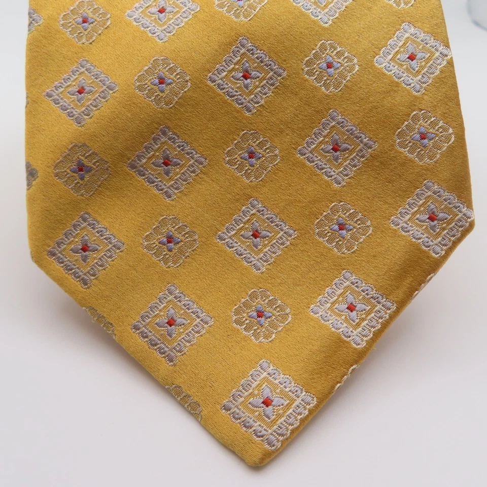 Corbata Brioni Seda Oro Amarillo Diamante 4" Ancho 60" Largo Hecha a Mano Italia Foto 2 de 4