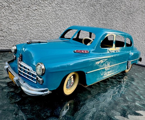 Vintage USSR Blue ZIM Limousine Tin Toy Car Mechanical RC Soviet Toy WORKING - Picture 2 of 14