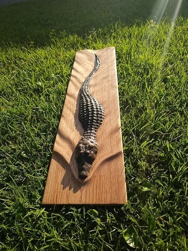Alligator swimming Wall Hanging 3D Wooden Art - Engraved Wood Carving - Rustic - Picture 4 of 8