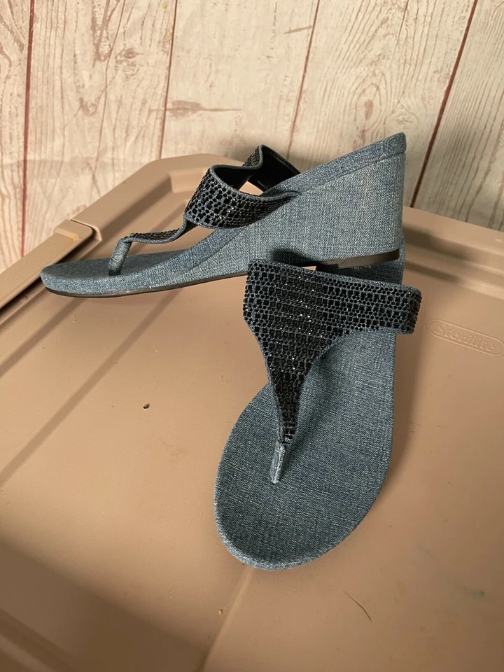 Sandalias de cuña Simply Vera Wang Grebe para mujer talla 8 1/2 medianas Foto 4 de 4