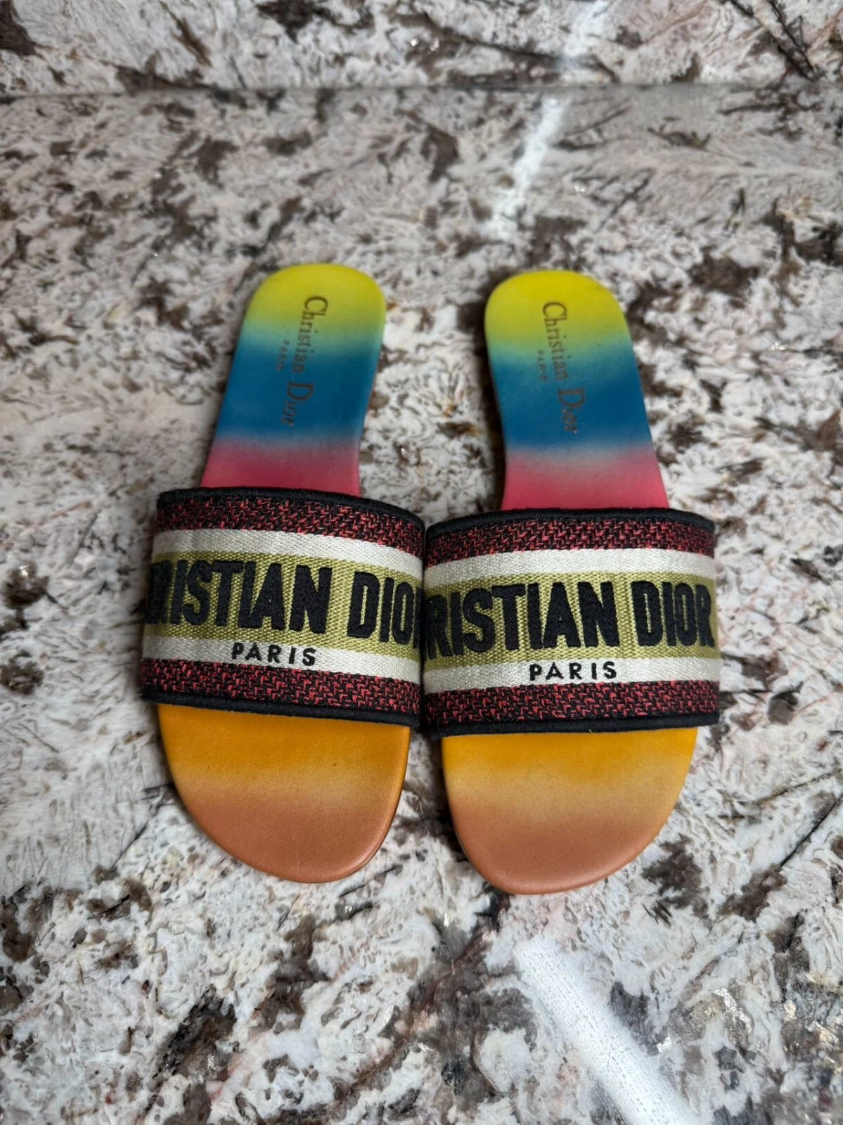Sandales Christian Dior Dway Slide taille 37