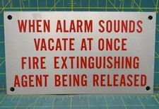 Señal de advertencia de metal industrial de 9" x 5" para agente extintor de incendios