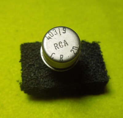 RCA 40319 NOS Vintage Germanium PNP Transistor  --  Midwest USA Seller