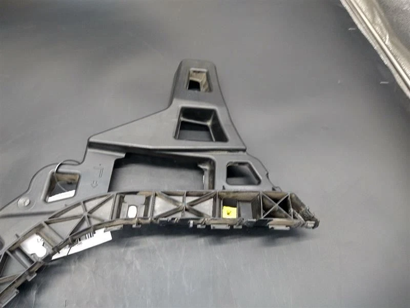 Parachoques trasero izquierdo Hyundai Sonata 2015 soporte OEM  Foto 4 de 4