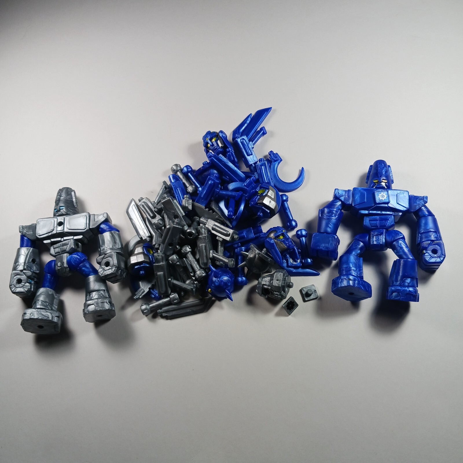 Monkaa Lot Glyos Weaponeers Action Figures Collectible Toys  
