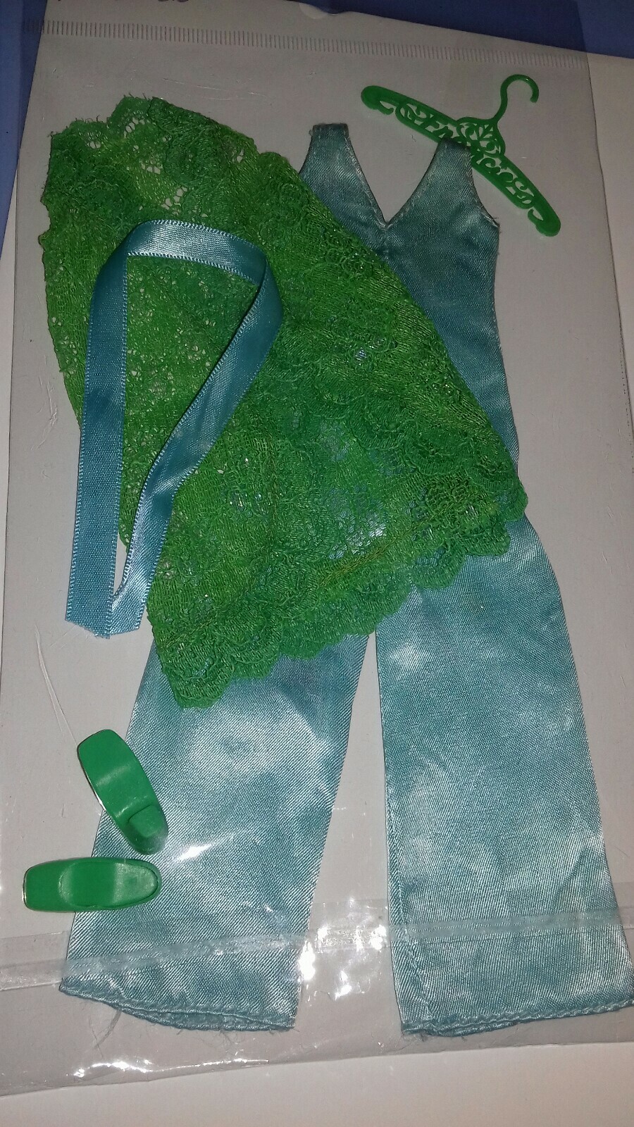 Foto 3 di 12