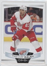2019-20 O-Pee-Chee Trevor Daley #354 0a4