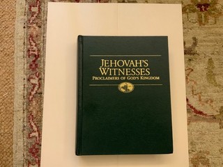 Jehovah’s Witnesses Proclaimers of God’s Kingdom 1st Edition watchtower books