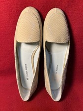 Vintage Etienne Aigner Bone Color Snake Skin Women s Shoes 8.5M Never Worn