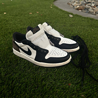 Nike Air Jordan 1 Low Mochas (US - 8)
