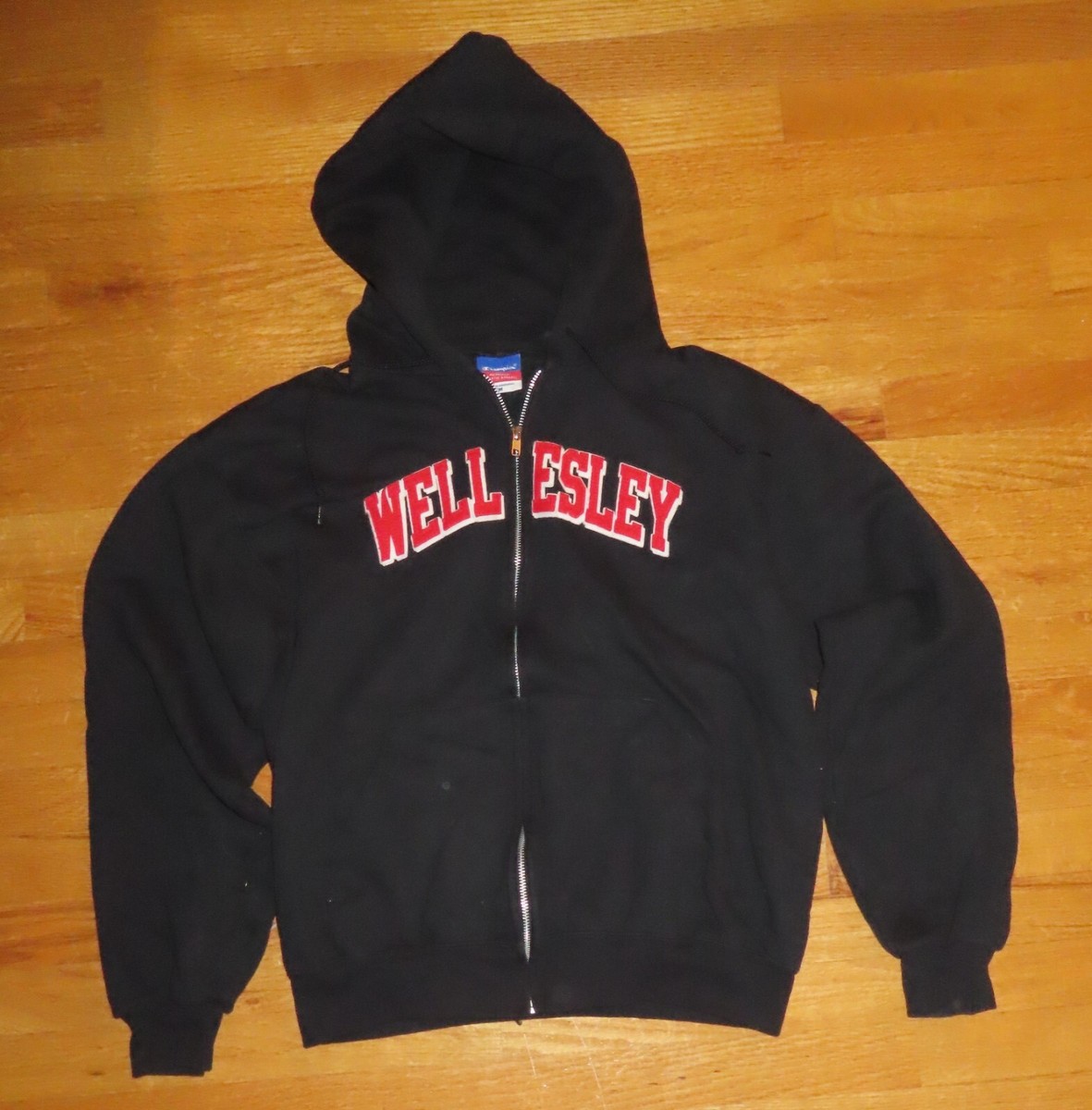 Vintage Champion Label WELLESLEY COLLEGE Twilled Stitched