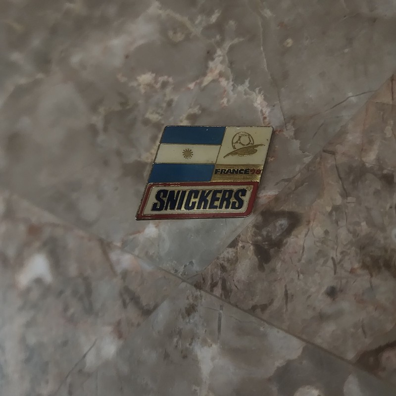 France 98 Snickers Argentenia Flag Lapel Pin 