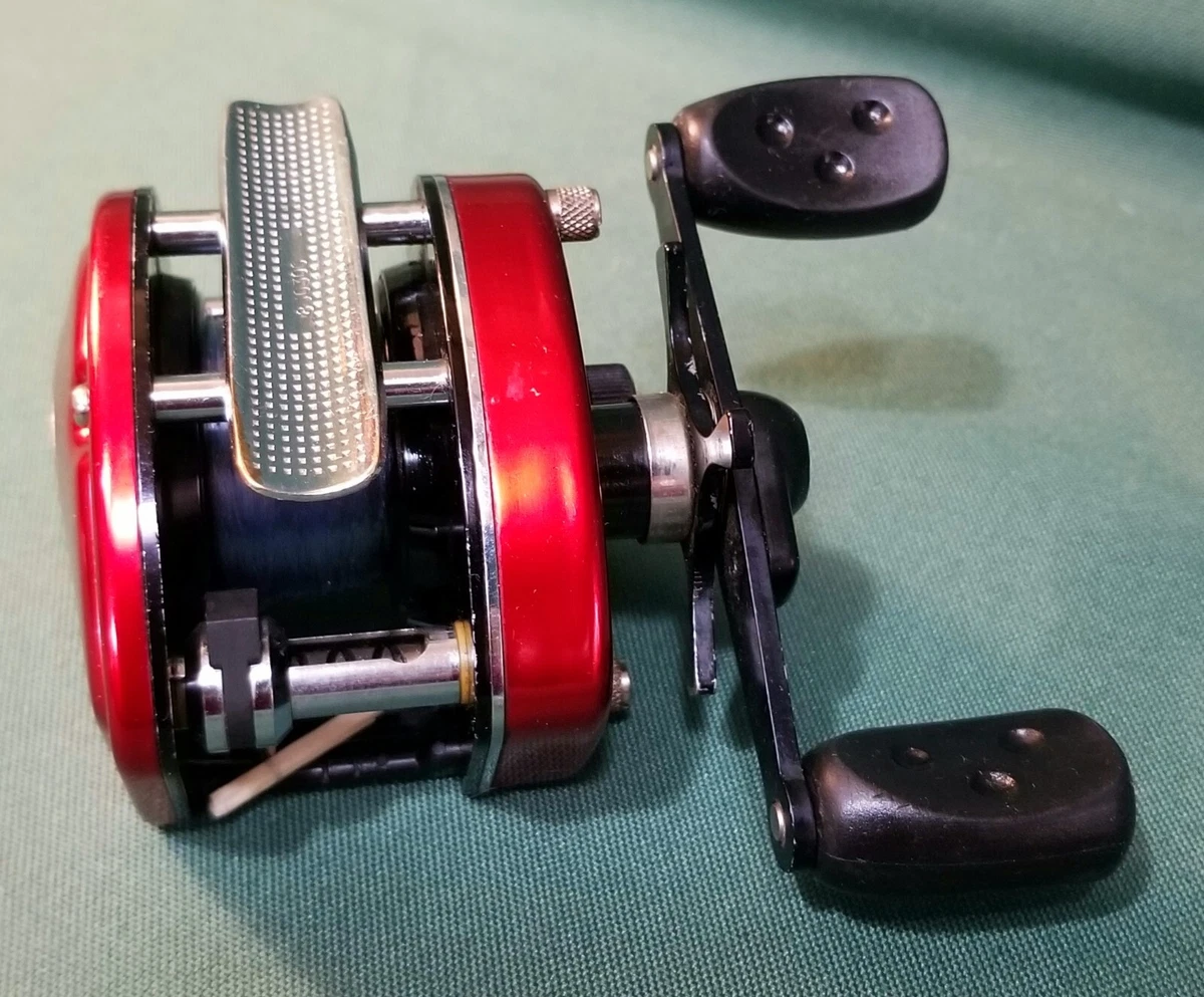 スノーブルー 83年 ABU AMBASSADEUR 1000 赤 #830500 良品 - crumiller.com