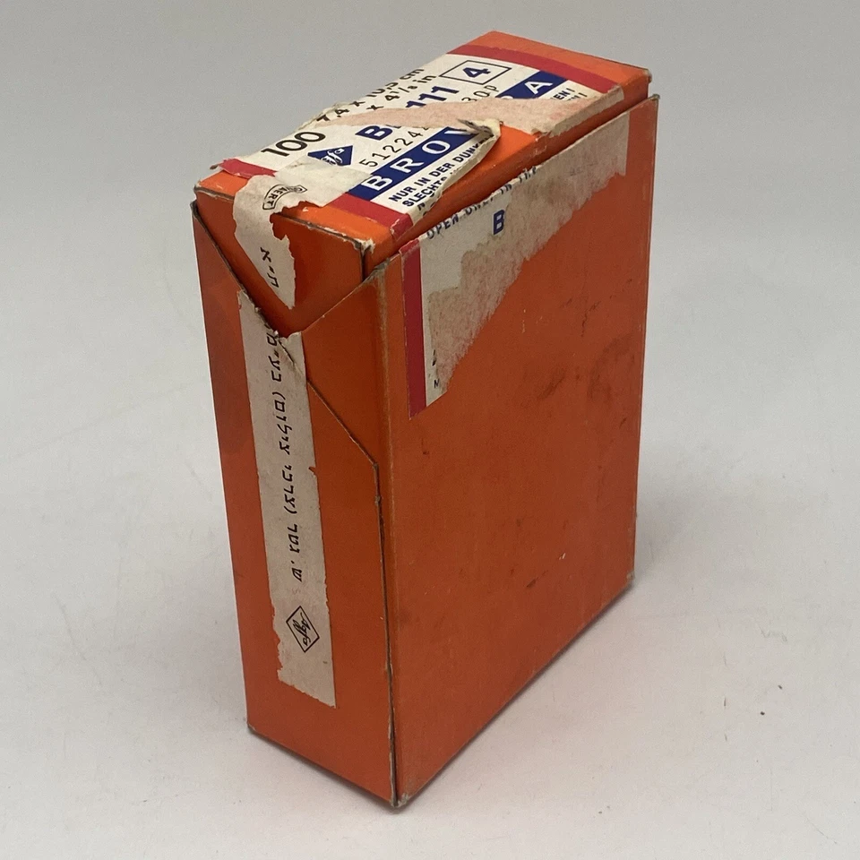 Винтажная фотобумага: AGFA BROVIRA нормальная экстра белая в комплекте из Израиля - Изображение 3 из 4