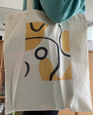 Customized tote bag