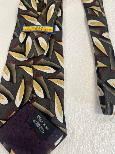 Cocktail Collection White Wine Green Gold Maroon Silk Neck Tie - Picture 2 of 2