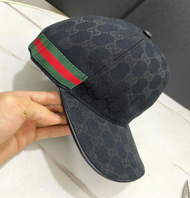Gucci Unisex Baseballkappe Schwarz GG-Logo Muster mit Grün-Rot Streifen