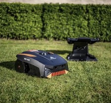 Yard Force MB 400 Robotic Mower w/ Garage - App Controlled - Brand New RRP£ 430
