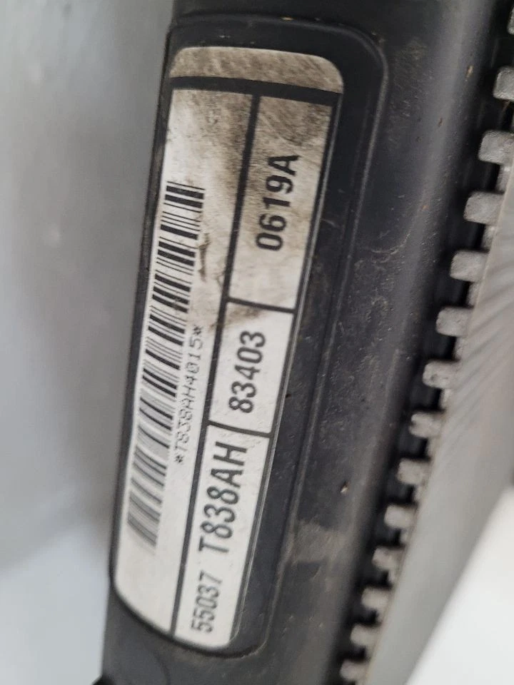 2007-2011 DODGE NITRO Radiator 68003973AB 07-11 Foto 4 de 4