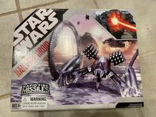 Star Wars Clone Wars Hailfire Droid 30th Anniversary Vehicle ROTS MIB