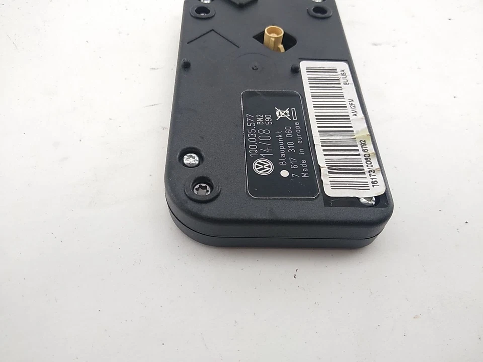 Amplificador de antena de radio estéreo VW VOLKSWAGEN EOS 2007 2008 2009 2010 2011 Foto 3 de 4