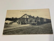CPA 37 Gare CFD - NEUVY LE  ROI Chemins Fer Départemantaux train d'intérêt local