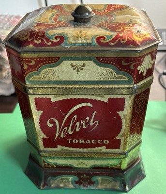 edisto tobacco Unfortunately I have to give a negative review about this new tobacco  blend. Low Country: Edisto 2oz Pipe Tobacco This is once again a blend I  was pulled into by the chatter