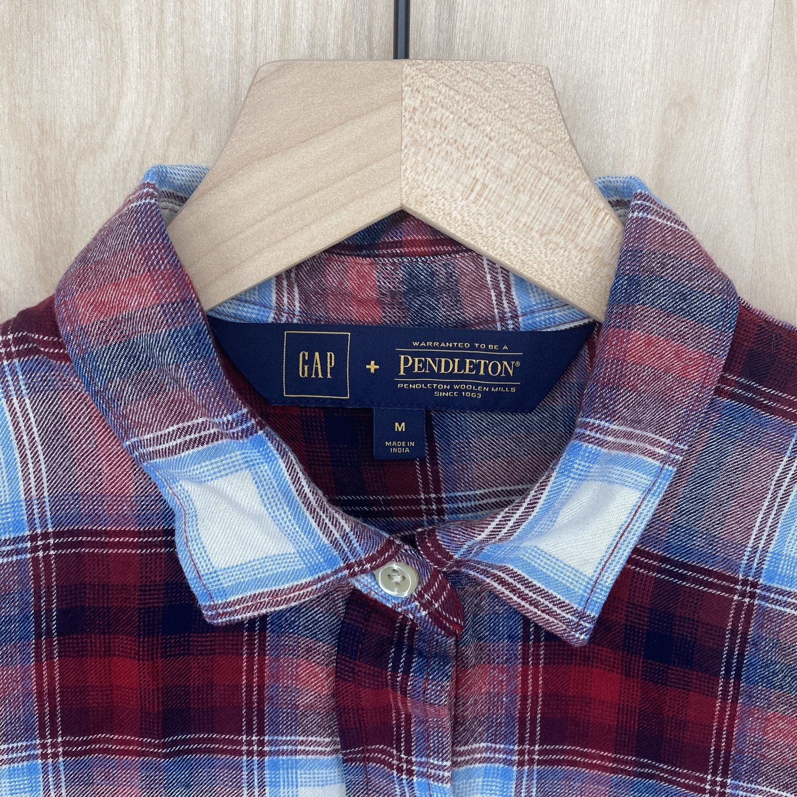 Pendleton Womens Gap Button Up Red Blue Soft Plai… - image 3