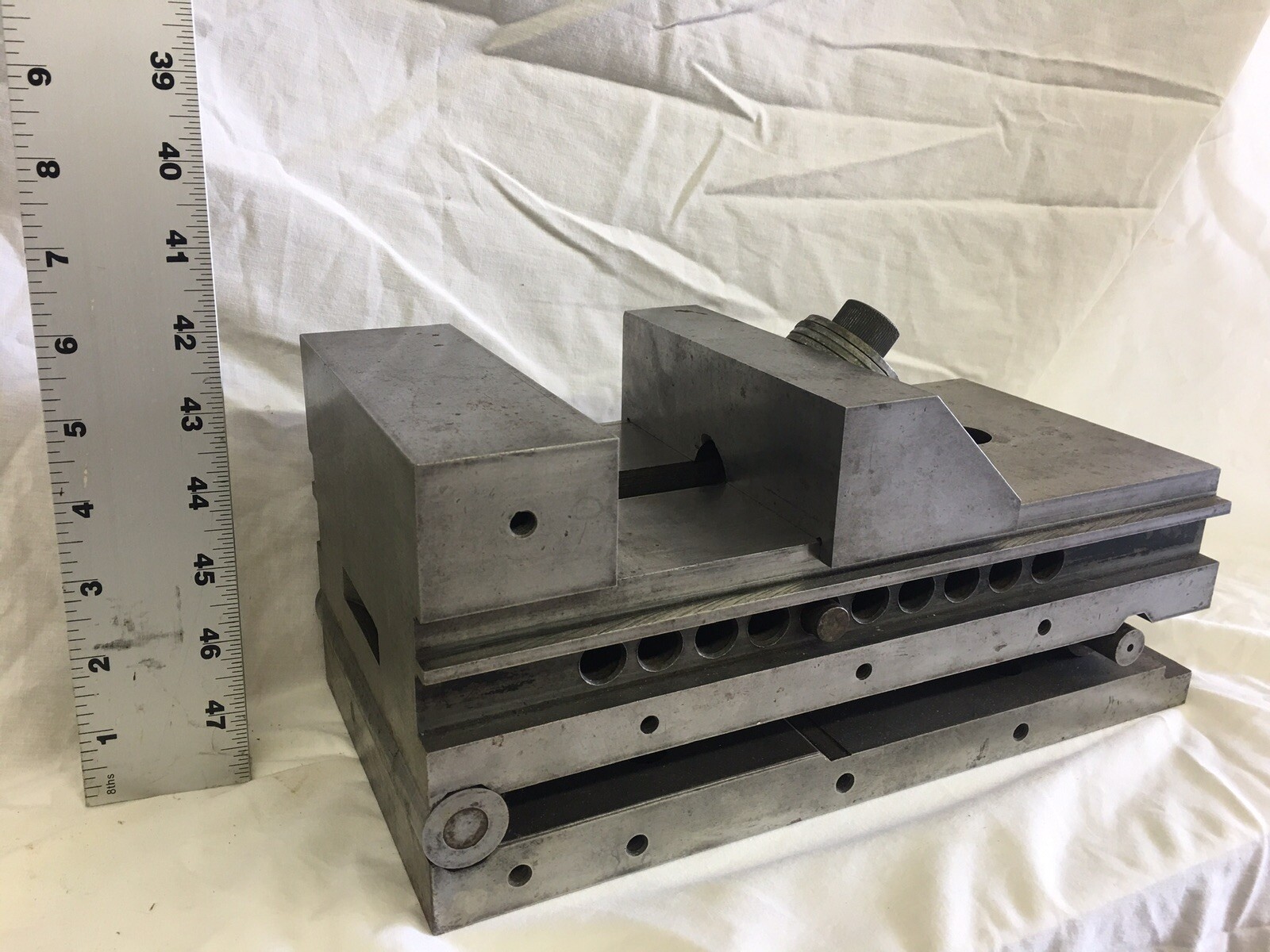 Suburban Tool INC Precision Sine Vise 6"Jaw Cap 8'' Machinist Surface