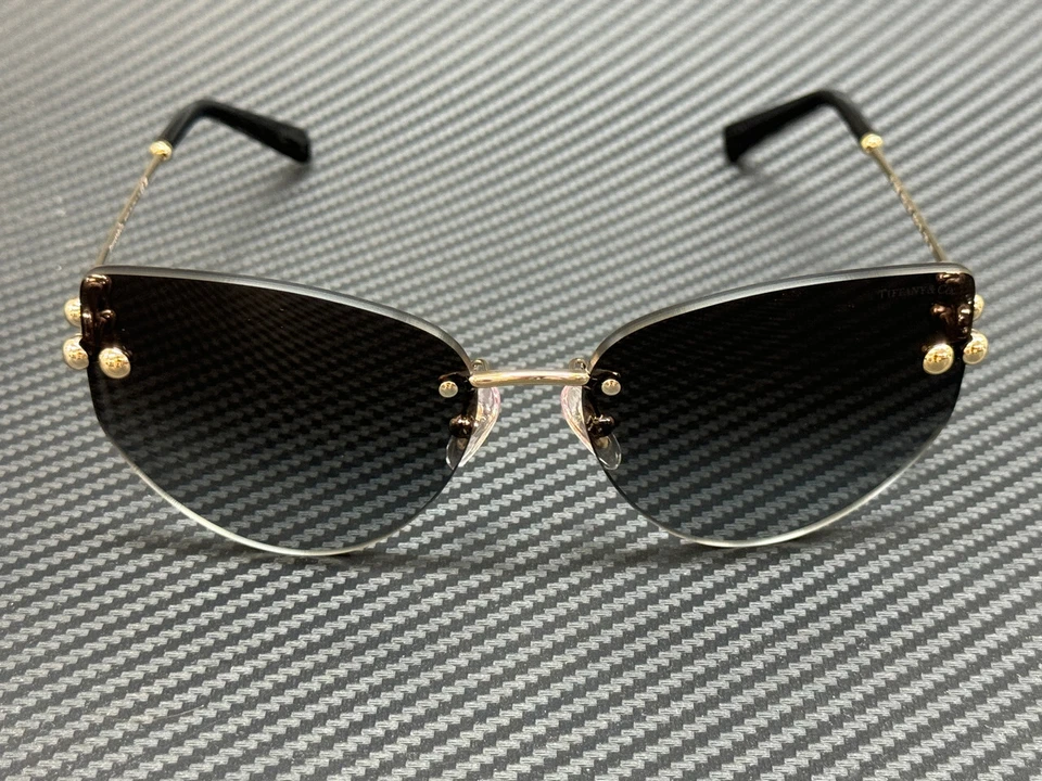 Gafas de sol para mujer TIFFANY TF3096 60213C gris dorado pálido degradado 60 mm Foto 2 de 4