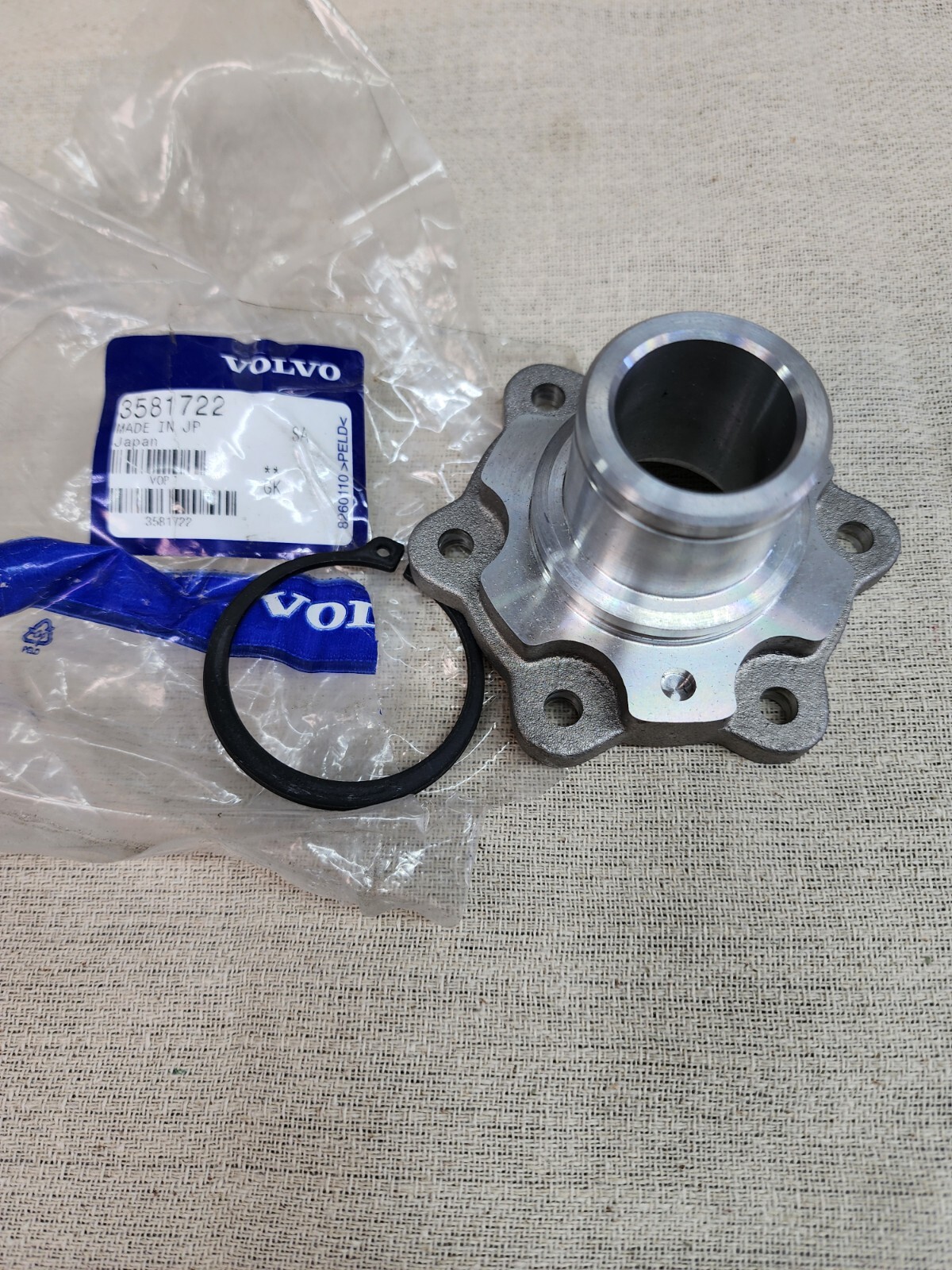 VOLVO PENTA KAD KAMD 32 42 43 44 300 KOMPRESSOR SUPERCHARGER SPINDLE 3581722