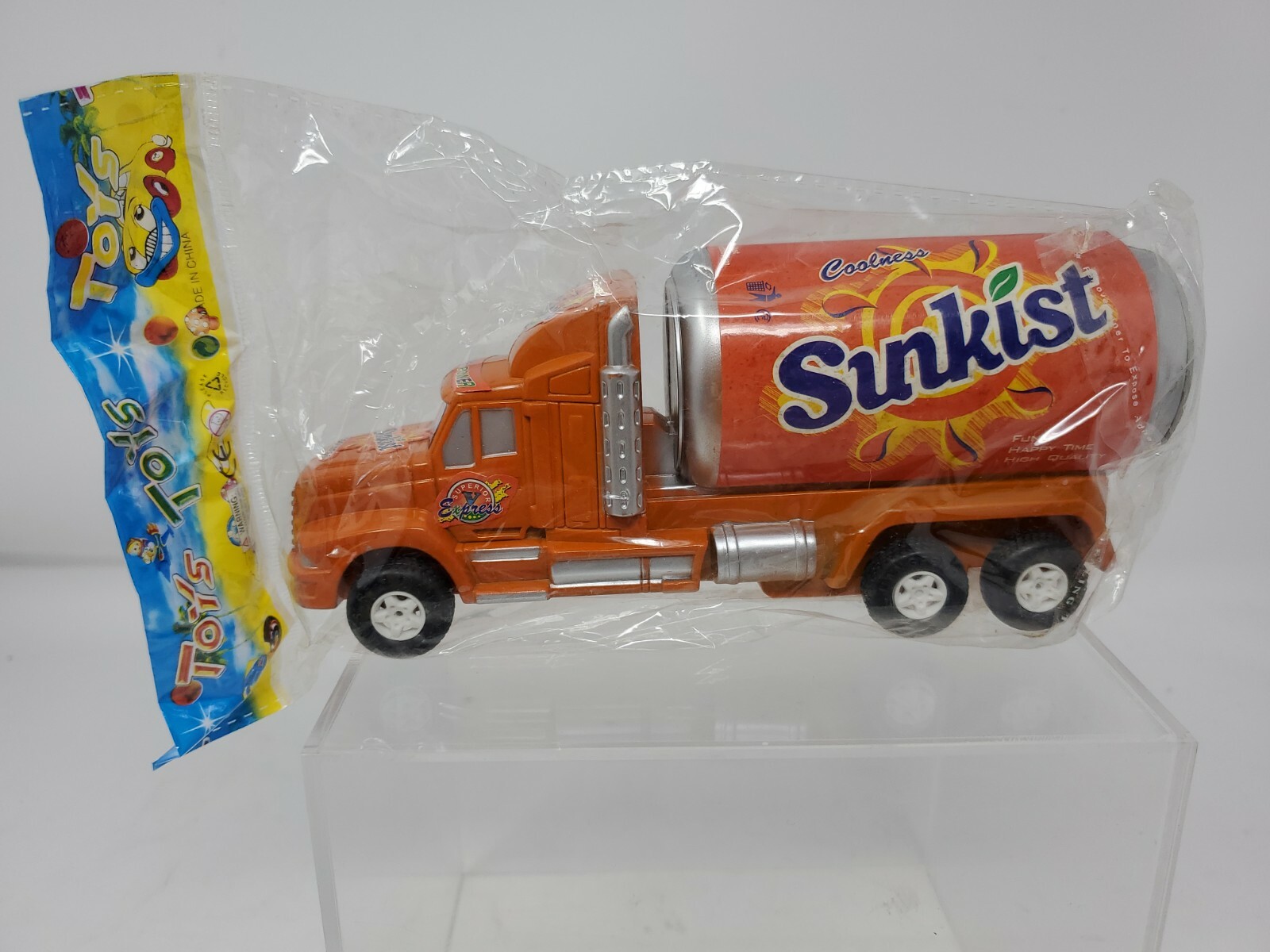 🥤 Vintage Sunkist Tin Can Soda / Pop Semi Truck