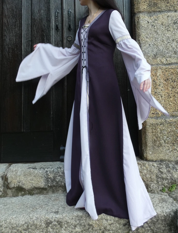 ROPA MEDIEVAL, VESTIDO MUJER, DISFRAZ, TALLA MEDIANA, HECHO A MANO. Foto 2 de 4