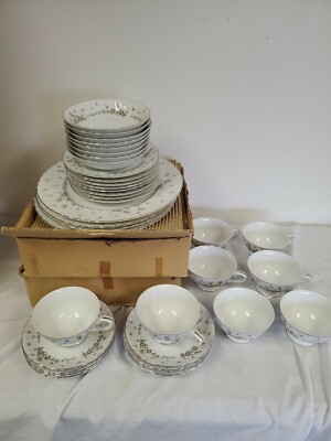 STYLE HOUSE FINE CHINA PICARDY SERVICE FOR PIECE PLACE
