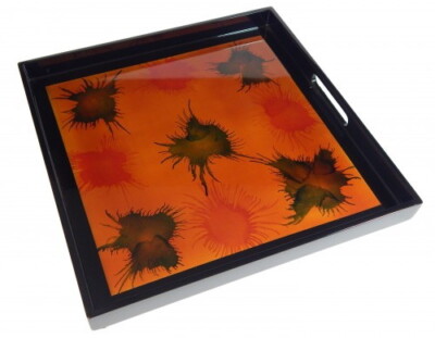Tablett 28 x 28 cm ''Hellfire'' Holz 12-fach Pianolack