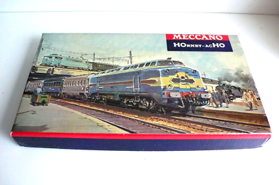 TRAINS HORNBY-ACHO COFFRET L'AQUILON Lg 30x42 cm FONCTIONNE ANNÉES 60 BEL ÉTAT