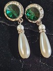 Emerald Green Crystal Drop Pearl Pierced Earrings E28
