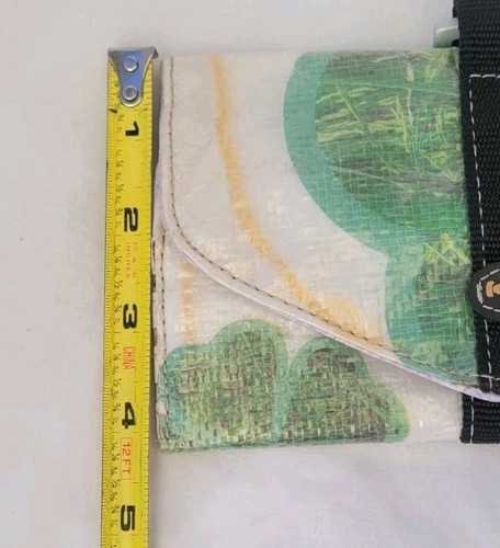 KEEN recycelte Geldbörse 7,5x4 Upcycling Werbetafel Öko Brieftasche Ausweisetui Druckknopf grün - Bild 11 von 11
