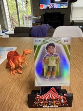 2026 Topps Disney Neon Elio Solis Rainbow Foil 146