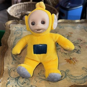 Vintage 1998 Eden Teletubbies Yellow 8" Laa-Laa Lala Flocked Fuzzy Face Plush