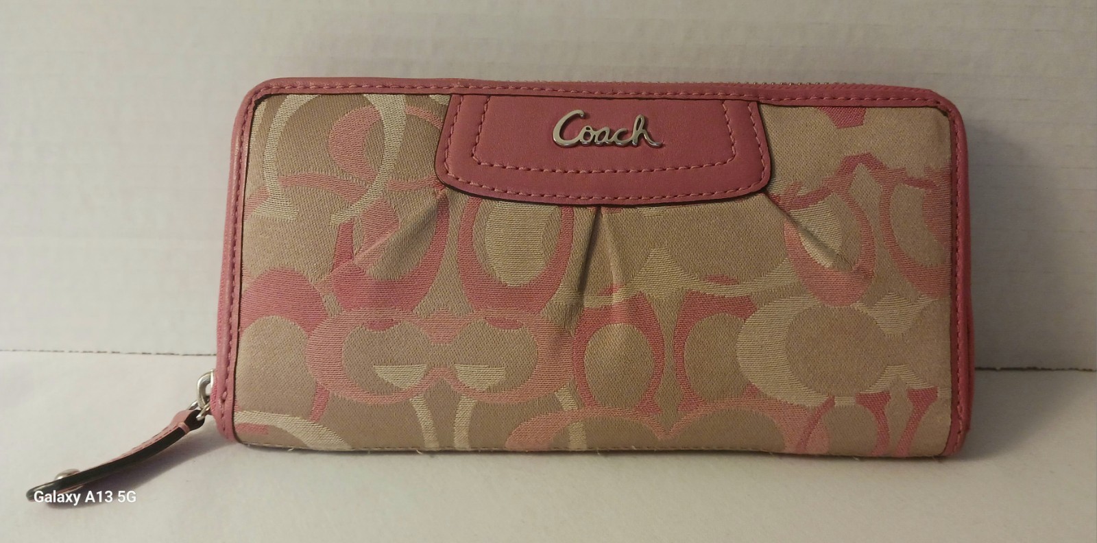 Coach Signature Tan & Pink Monogram Long Canvas Zip Around Accordian Wallet Y2K
