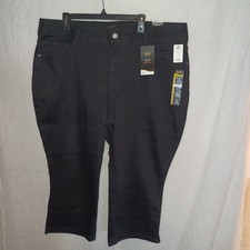 Lee Women's 24W Medium Regular Fit Mid Rise Black Capri Jeans Stretch B3 