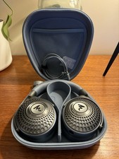 FOCAL Azurys Closed -back Audiophile Headphones