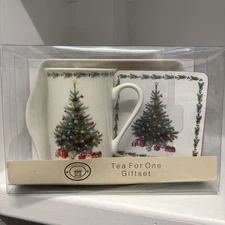 Nantucket Home Tea For One Gift Set New Christmas Tree 3 piece set China Mug
