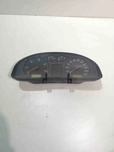 VW PASSAT B5 3B2 Kombiinstrument 3B0919881N 1.90 Diesel 81kw 1998 32547091