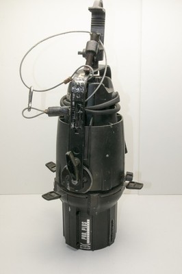 ETC Source Four 750 Ellipsoidal Stage Light w/bulb (No Lens Tube)